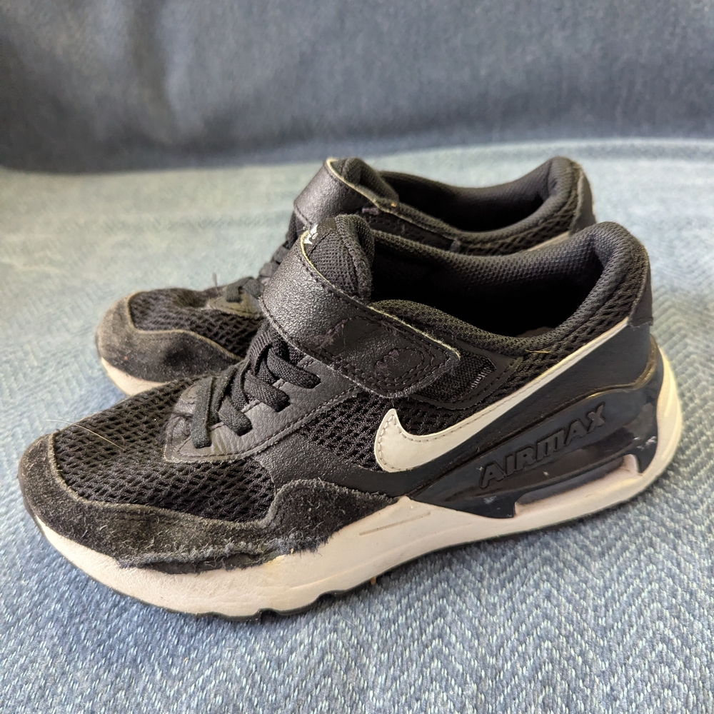 Nike Air Max SYSTM Kids' Sneakers Black and White Velcro US 3Y Big Kid Sneakers